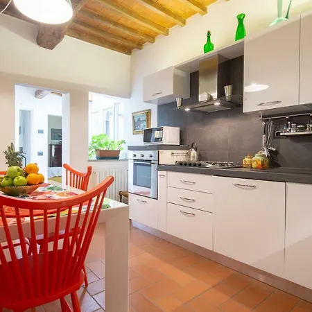 Apartment Macci Place Florence